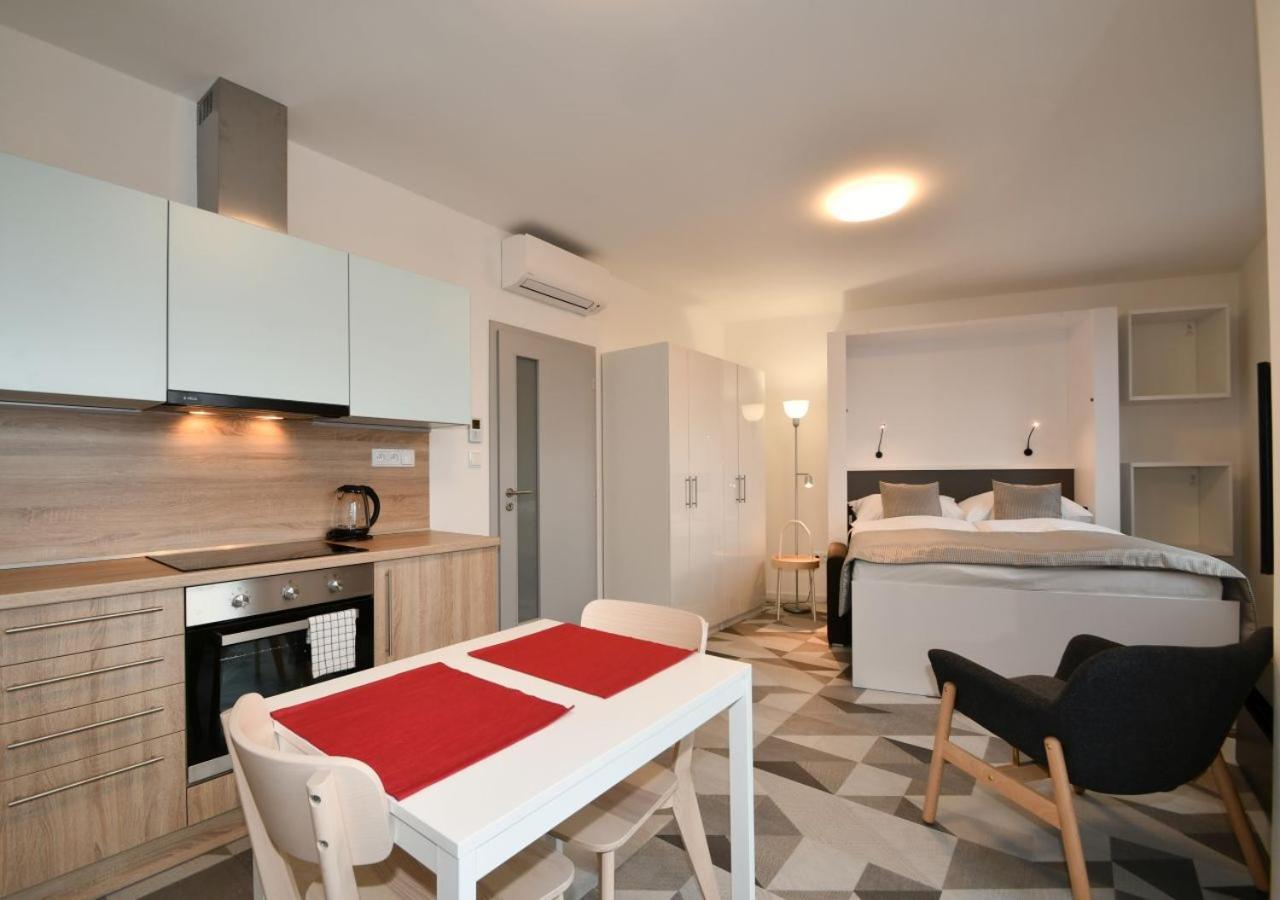 Efi Residence Holzova 28 Brno Exterior foto